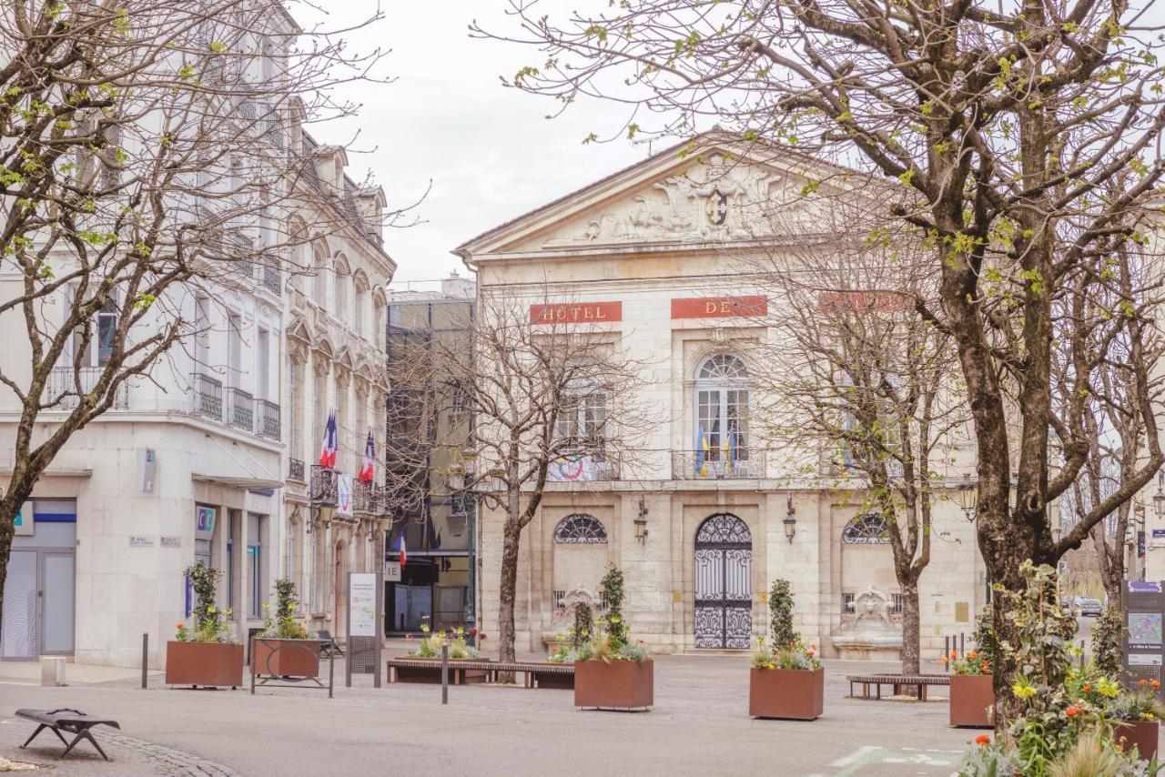 Appartamento Renaissance Bourg-en-Bresse Esterno foto