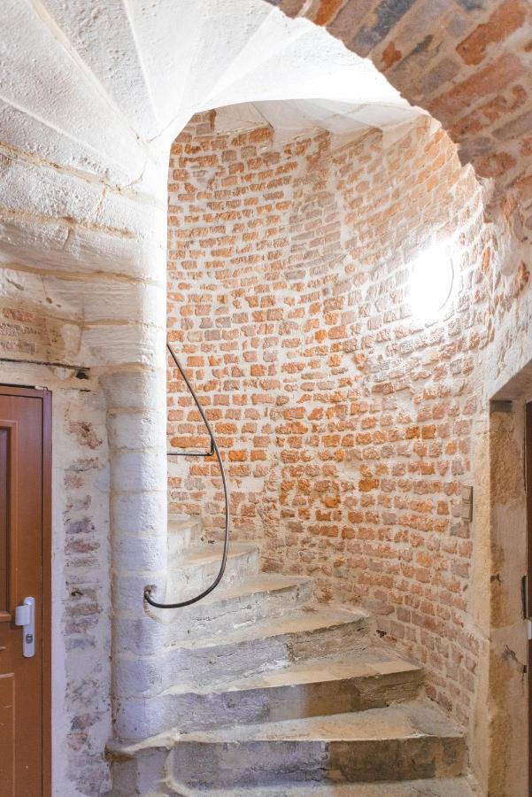 Appartamento Renaissance Bourg-en-Bresse Esterno foto